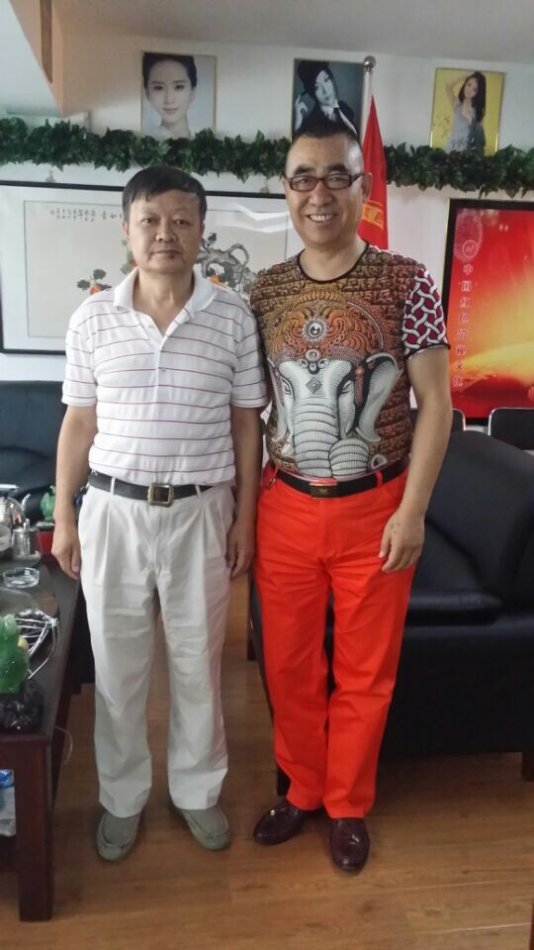曾涤将军之子曾豹老师与南下支队